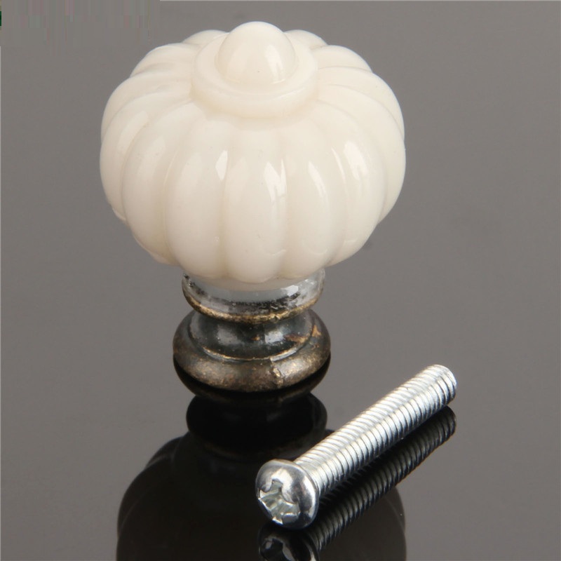 Bouton d'armoire en forme de A - Furniture Hardware Drawer Pulls avis et prix